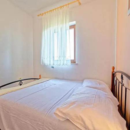 Klaudio 634 Konukevi Drenje (Istria)