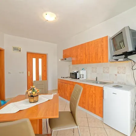 Guest house Klaudio 634 Drenje (Istria)
