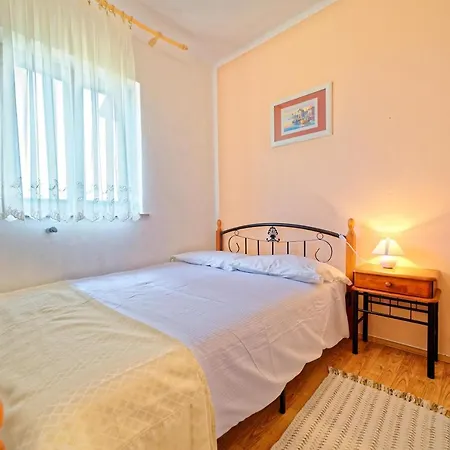 Klaudio 634 Guest house 3*